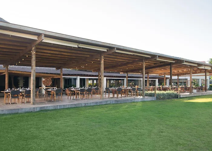 Dreams Onyx Resort & Spa